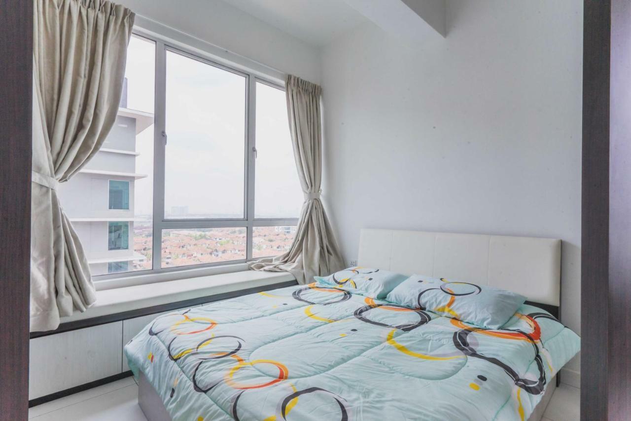 Shawn'S Akademic Suites Sky View B#11-27 Johor Bahru Exteriör bild